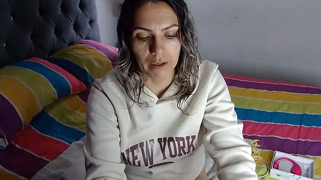 Chantal hott online show from 07/09/26, 02:43