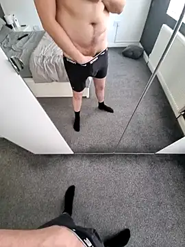 Snapshot of nofacestream123 chatting on 01/29/25, 12:13 nofacestream123 online show from 01/29/25, 12:13