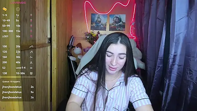 Fiery Brunette  online show from 12/09/24, 06:25