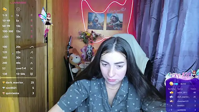 Fiery Brunette  online show from 12/24/24, 08:00