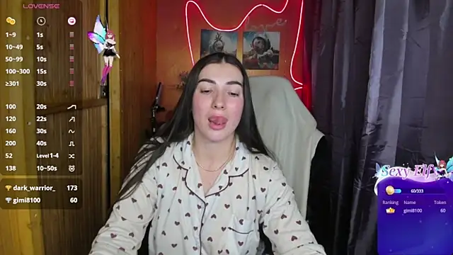 Fiery Brunette  online show from 12/28/24, 11:52