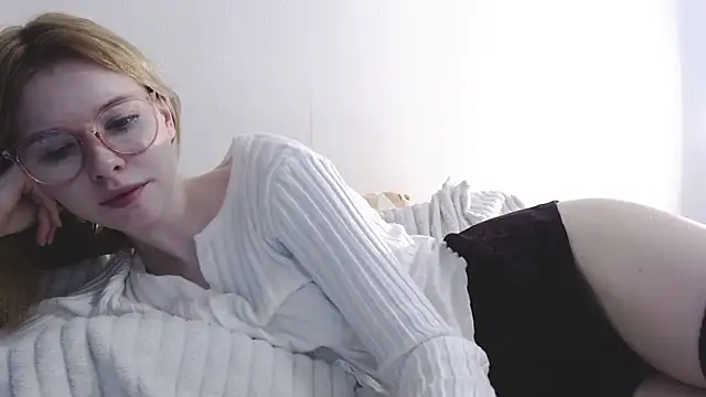 Snapshot of Sataobby chatting on 12/10/24, 05:11 Sataobby online show from 12/10/24, 05:11