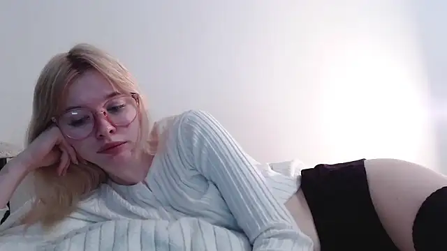 Snapshot of Sataobby chatting on 01/13/25, 08:04 Sataobby online show from 01/13/25, 08:04