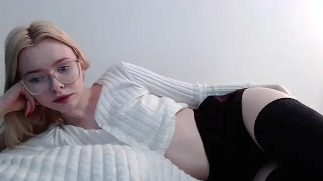 Snapshot of Sataobby chatting on 01/27/25, 04:22 Sataobby online show from 01/27/25, 04:22