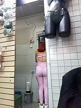 Paula382023 online show from 01/25/25, 08:21
