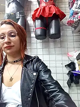 Paula382023 online show from 01/28/25, 11:17