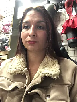 Paula382023 online show from 03/07/25, 06:33