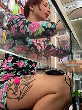 Paula382023 online show from 10/15/25, 05:35