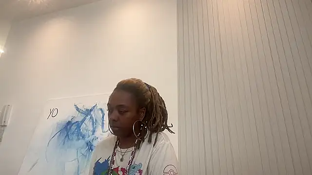 Snapshot of ChocolateCakeQueen chatting on 01/28/25, 09:08 ChocolateCakeQueen online show from 01/28/25, 09:08