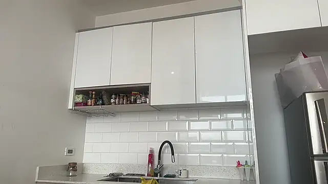 Snapshot of ChocolateCakeQueen chatting on 02/14/25, 12:47 ChocolateCakeQueen online show from 02/14/25, 12:47