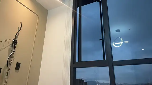 Snapshot of ChocolateCakeQueen chatting on 02/15/25, 11:36 ChocolateCakeQueen online show from 02/15/25, 11:36