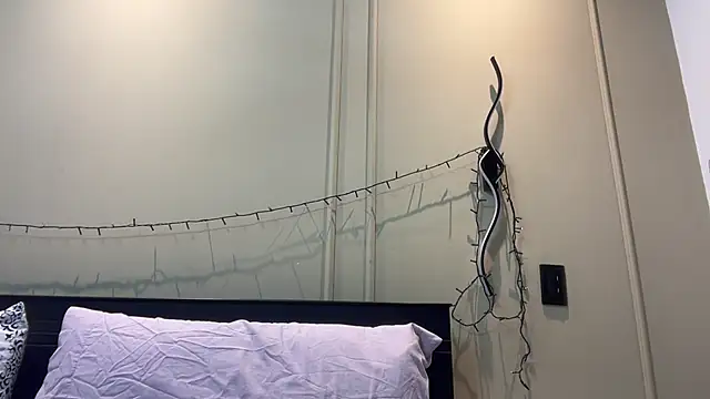 Snapshot of ChocolateCakeQueen chatting on 03/12/25, 03:24 ChocolateCakeQueen online show from 03/12/25, 03:24