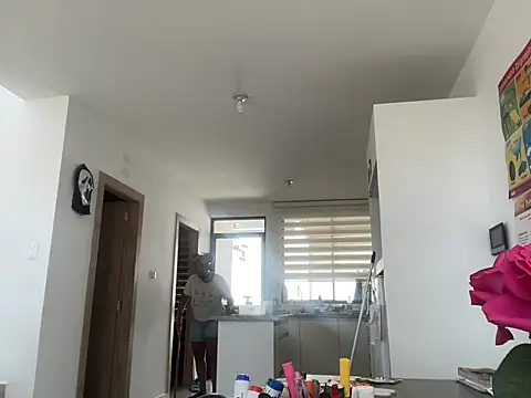 Snapshot of ChocolateCakeQueen chatting on 09/27/25, 04:01 ChocolateCakeQueen online show from 09/27/25, 04:01