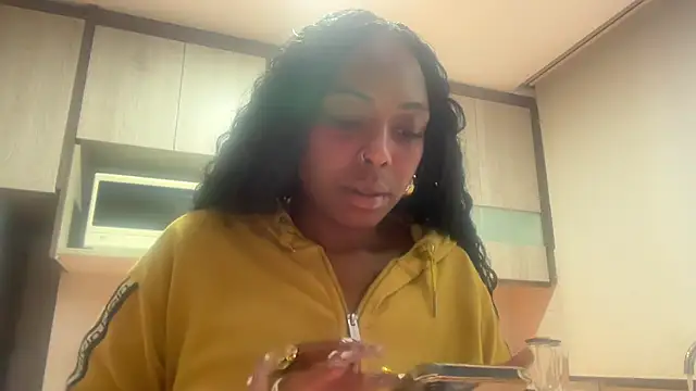 ChocolateCakeQueen online show from 02/27/26, 08:58