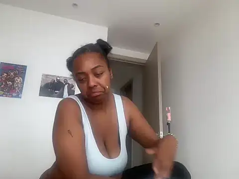 ChocolateCakeQueen online show from 07/02/26, 02:12