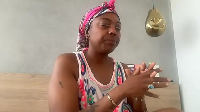 ChocolateCakeQueen online show from 07/09/26, 11:58