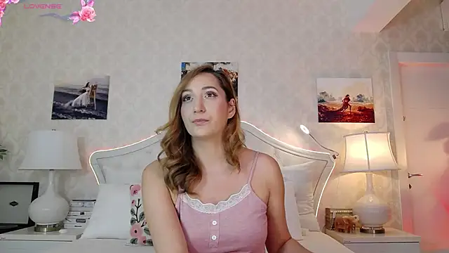 Snapshot of IreneHope chatting on 06/10/26, 09:30 IreneHope online show from 06/10/26, 09:30