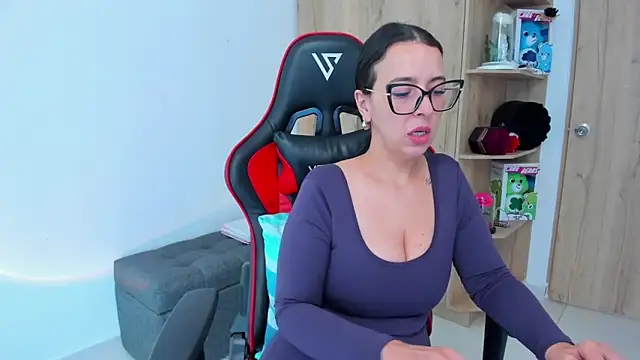 Snapshot of _amanda_seyfried19 chatting on 09/30/25, 05:18  amanda seyfried19 online show from 09/30/25, 05:18