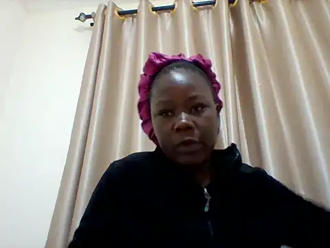 Snapshot of sexy_cutelips chatting on 01/06/26, 06:39 sexy cutelips online show from 01/06/26, 06:39