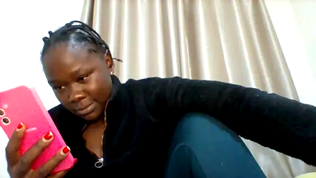 Snapshot of sexy_cutelips chatting on 06/11/26, 06:39 sexy cutelips online show from 06/11/26, 06:39