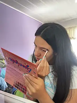 hannahb-e online show from 01/22/25, 05:06