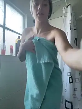 hannahb-e online show from 02/18/25, 11:08