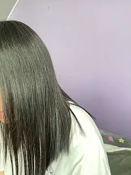 hannahb-e online show from 09/21/25, 04:52