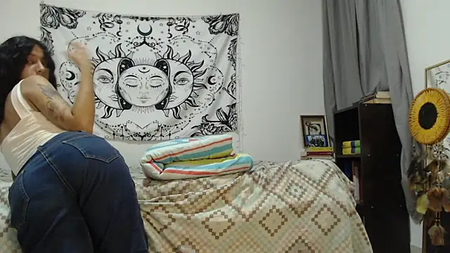 AlinaWoolf  online show from 03/11/25, 05:05