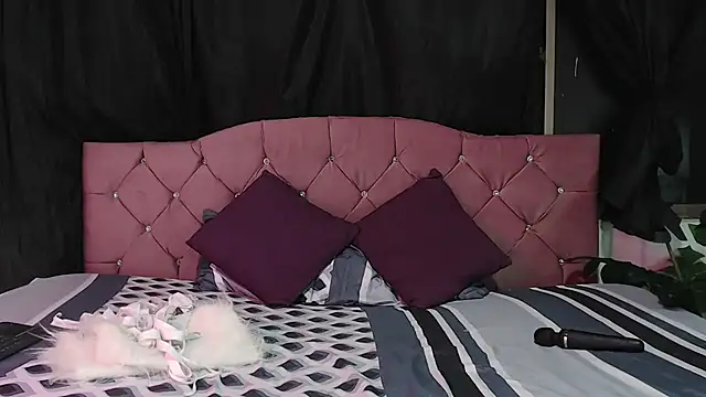 Cataleya divine online show from 10/15/25, 11:10