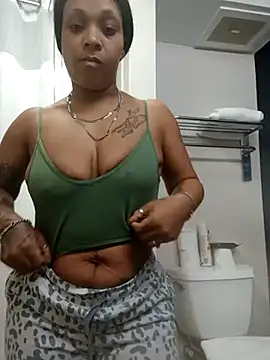 mariah2299 online show from 02/28/25, 05:37