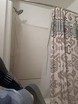 mariah2299 online show from 11/25/25, 11:49