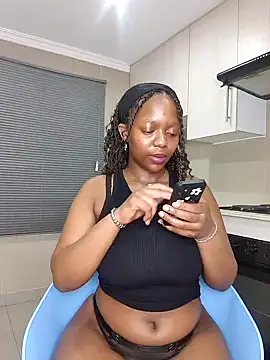 Snapshot of Jazmine-Blue chatting on 10/11/25, 09:13 Jazmine-Blue online show from 10/11/25, 09:13