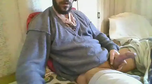 Snapshot of tozebrito_hd chatting on 12/27/24, 10:12 tozebrito hd online show from 12/27/24, 10:12