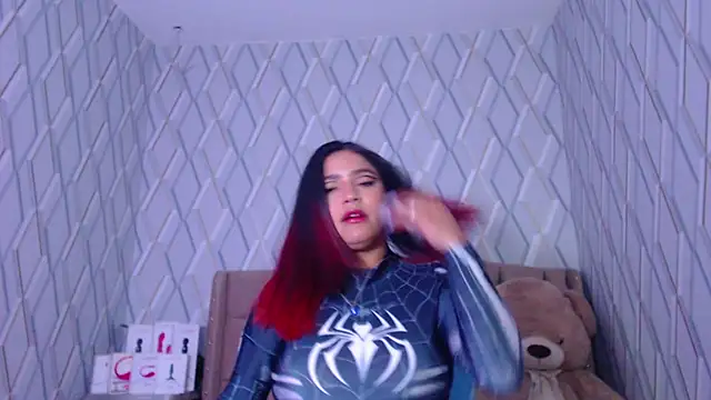 NicolleTaylor online show from 01/11/25, 09:47
