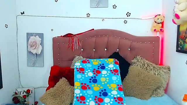 Snapshot of AngeDrty chatting on 02/20/25, 12:30 AngeDrty online show from 02/20/25, 12:30