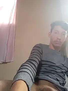 Snapshot of Mkl244 chatting on 03/20/25, 02:10 Mkl244 online show from 03/20/25, 02:10