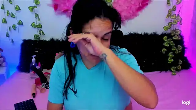 MegamKim online show from 10/17/25, 10:23