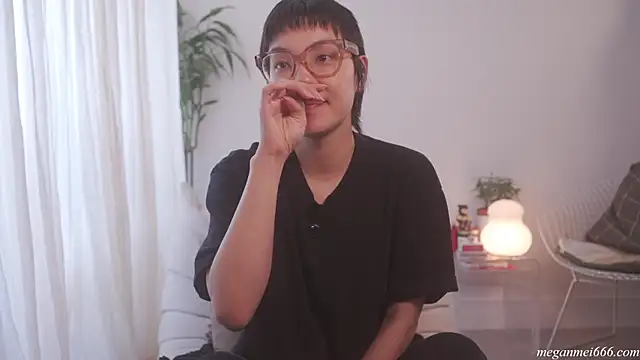 meganmei666 online show from 04/26/26, 06:16