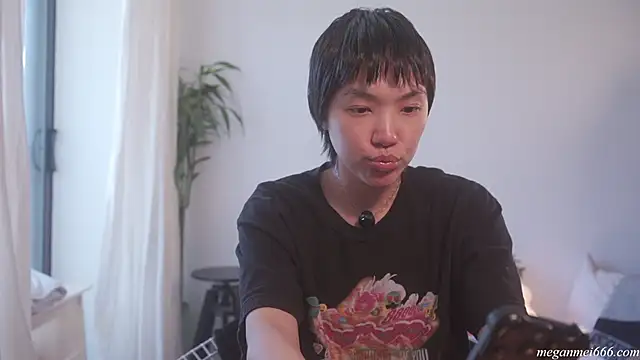 meganmei666 online show from 05/18/26, 06:14