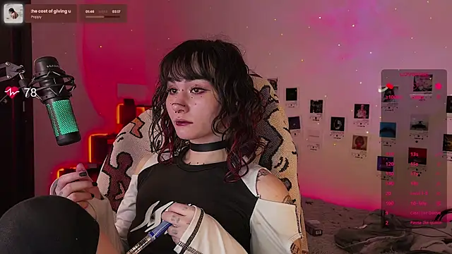 deadlysweet online show from 10/01/25, 01:22