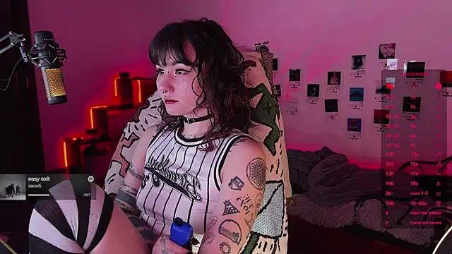 deadlysweet online show from 11/28/25, 11:51