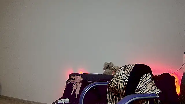 amber candyfloss online show from 09/17/25, 06:04