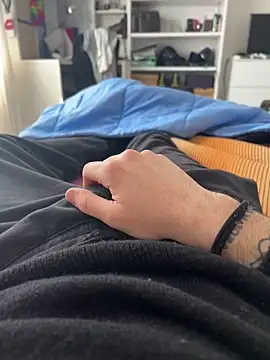 Snapshot of Diegodaddy01 chatting on 03/02/25, 01:38 Diegodaddy01 online show from 03/02/25, 01:38