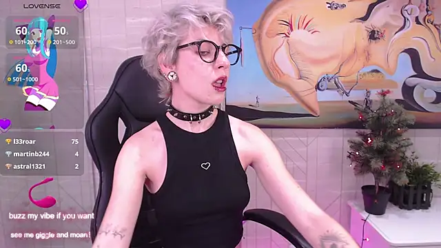  Moonlight t online show from 12/17/24, 11:28
