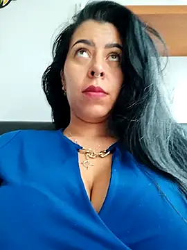 Snapshot of Emily_Wane chatting on 09/18/25, 03:14 Emily Wane online show from 09/18/25, 03:14