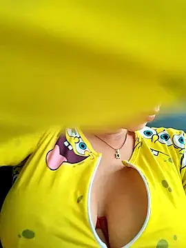 Snapshot of Emily_Wane chatting on 11/04/25, 04:39 Emily Wane online show from 11/04/25, 04:39