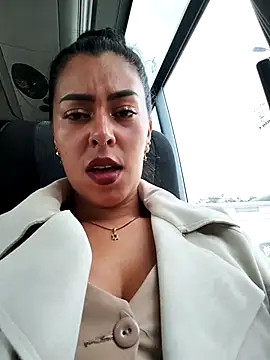 Snapshot of Emily_Wane chatting on 11/05/25, 03:56 Emily Wane online show from 11/05/25, 03:56