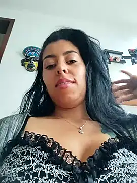 Snapshot of Emily_Wane chatting on 11/21/25, 04:05 Emily Wane online show from 11/21/25, 04:05