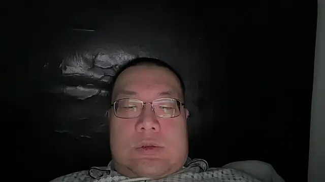 Snapshot of slaveasianboy chatting on 12/23/24, 02:17 slaveasianboy online show from 12/23/24, 02:17