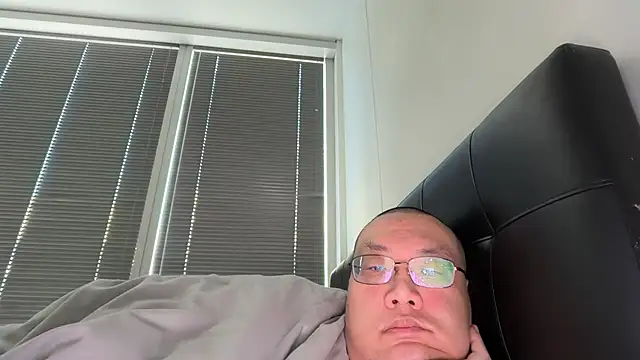 slaveasianboy online show from 05/11/26, 04:04